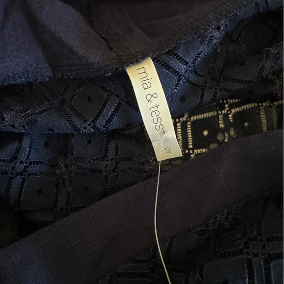 New MIA & TESS HEM COVERUP/HOODIE - Picture 7 of 9